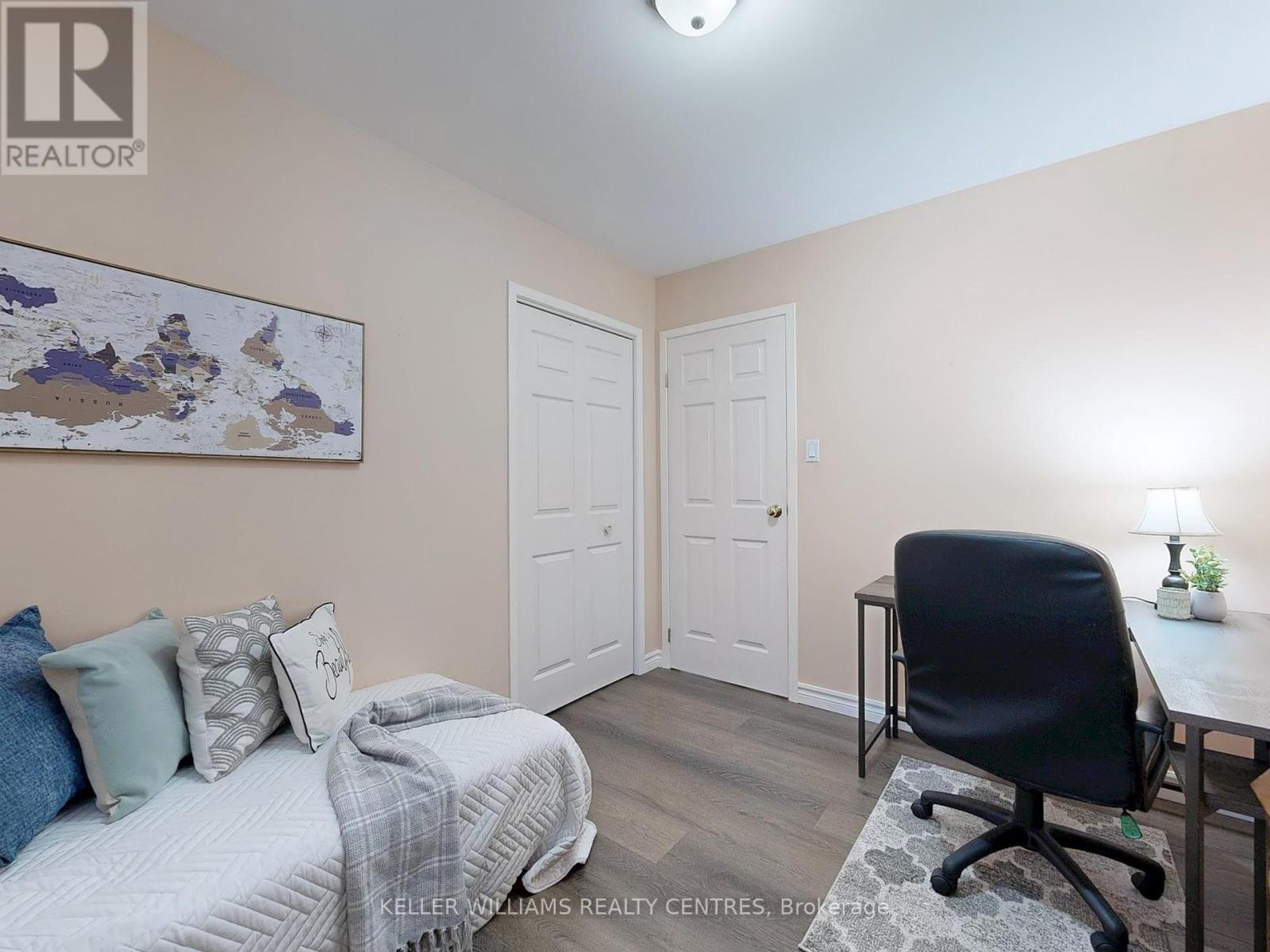 814 Arnold Crescent, Newmarket, Ontario  L3Y 2E2 - Photo 10 - N12417123