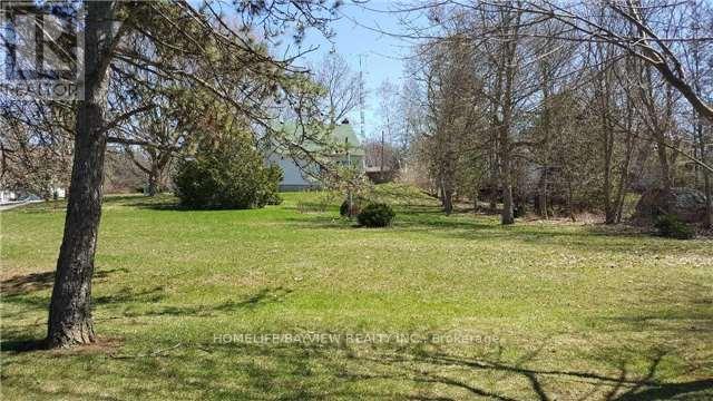 66 Roxborough Road, Newmarket (Gorham-College Manor), Ontario  L3Y 3L2 - Photo 9 - N12417145