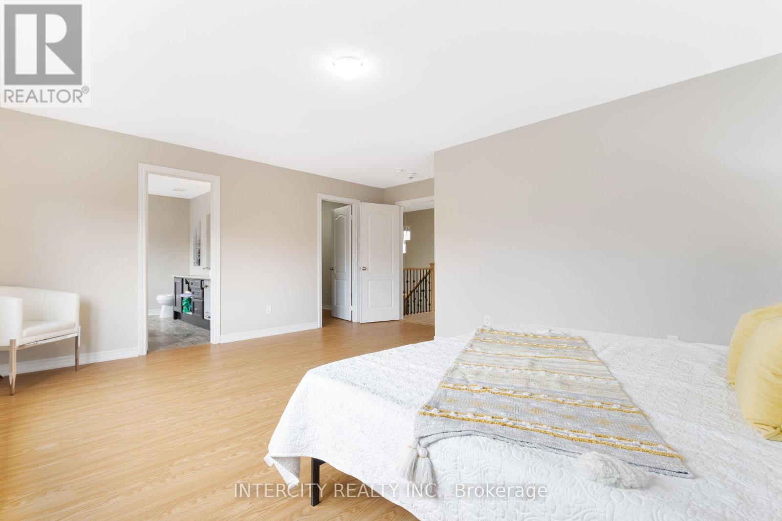 20 Russell Creek Drive, Brampton, Ontario  L6R 3Y9 - Photo 30 - W12417125