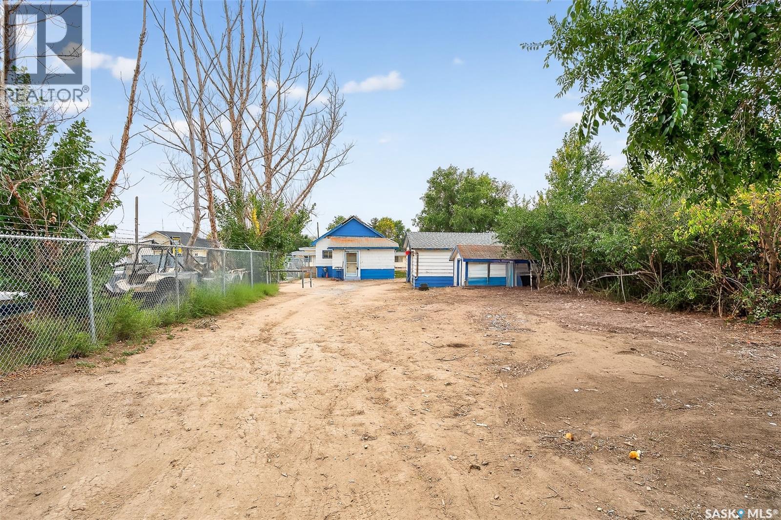 1038 Athabasca Street E, Moose Jaw, Saskatchewan  S6H 0N2 - Photo 29 - SK018641