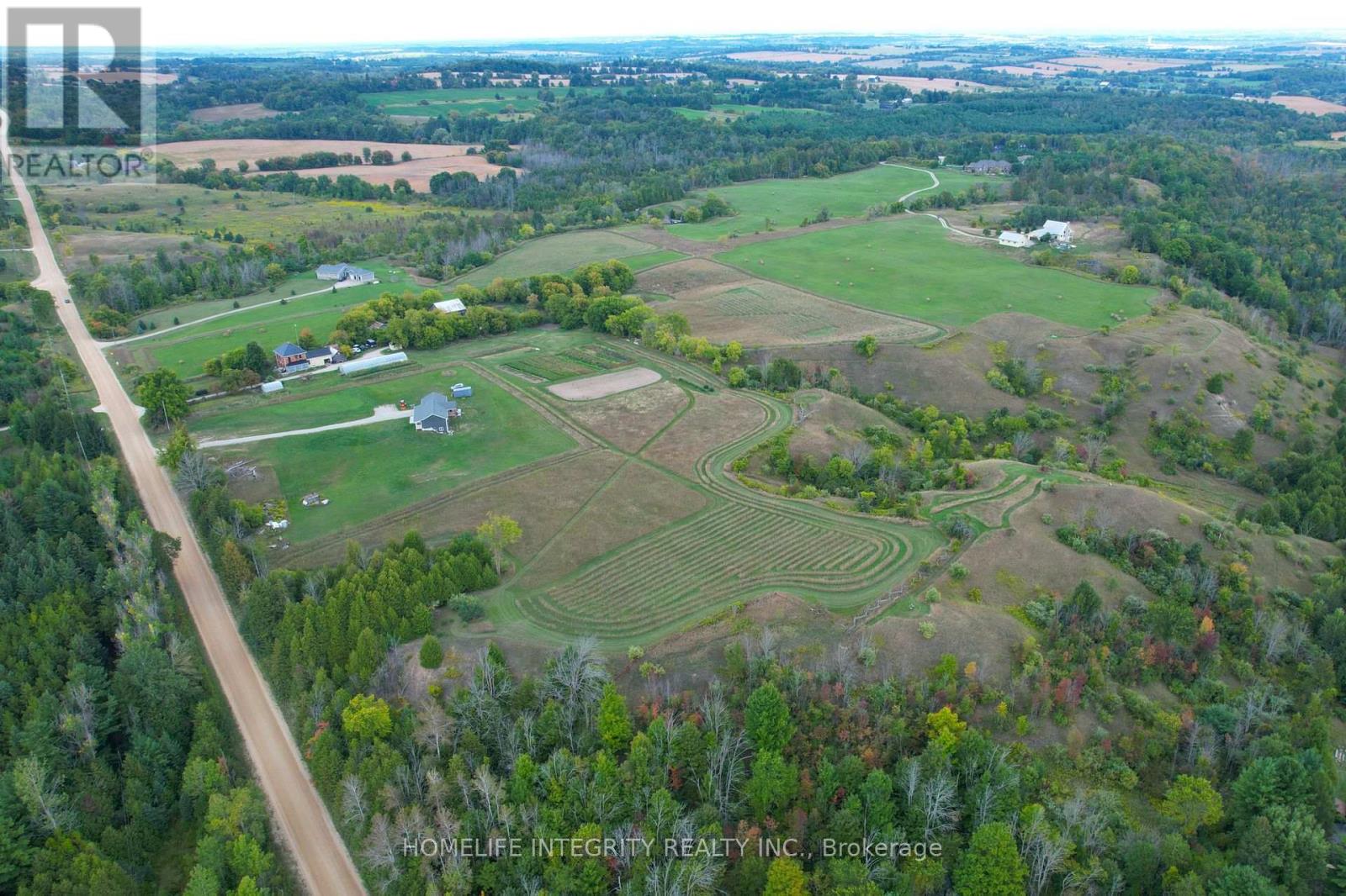995305 Mono Adjala Townline, Adjala-Tosorontio, Ontario  L9R 1V1 - Photo 43 - N12417163