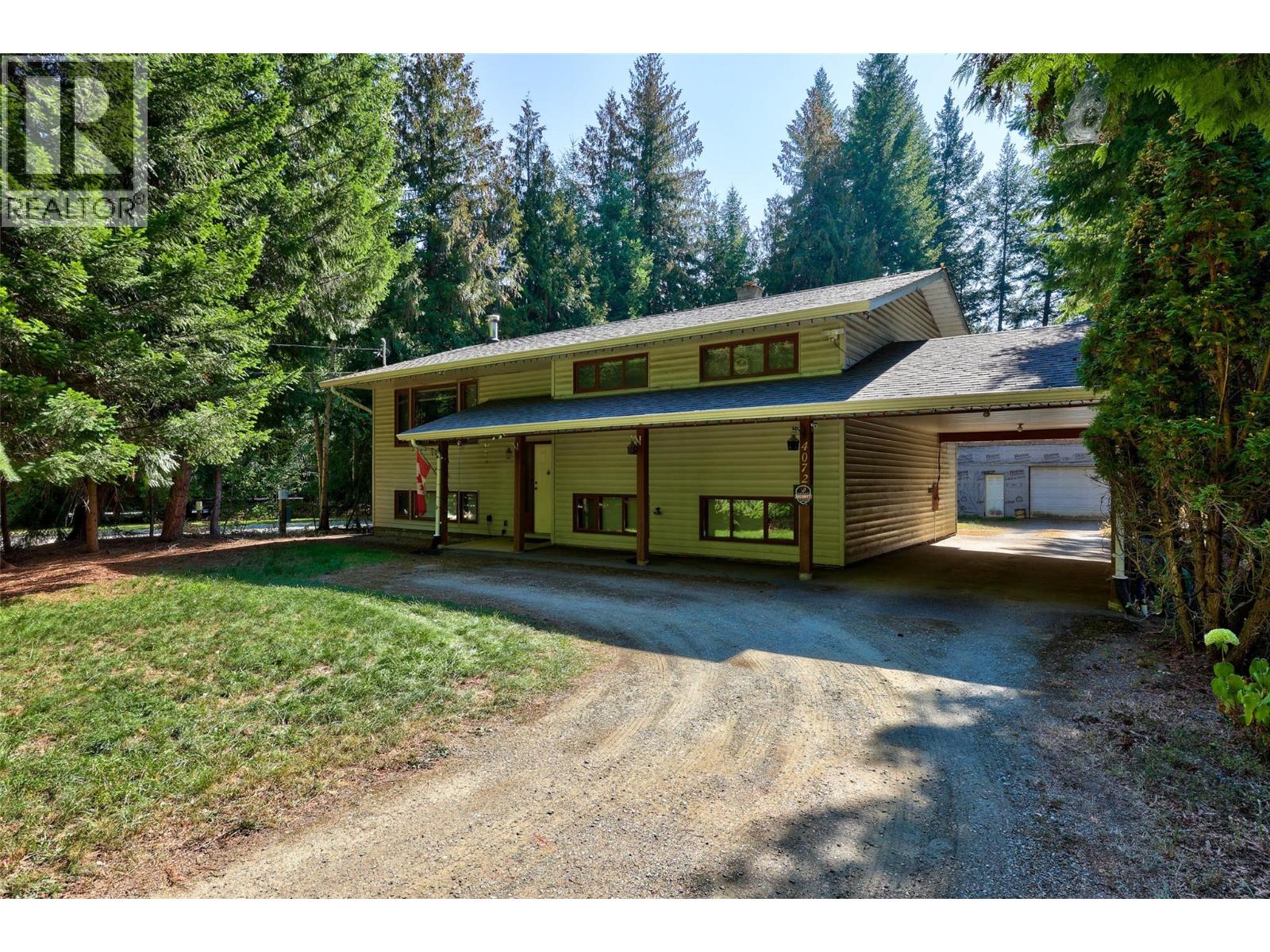 4072 Butters Road, Scotch Creek, British Columbia