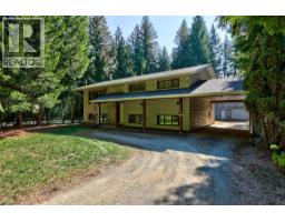 4072 Butters Road, scotch creek, British Columbia