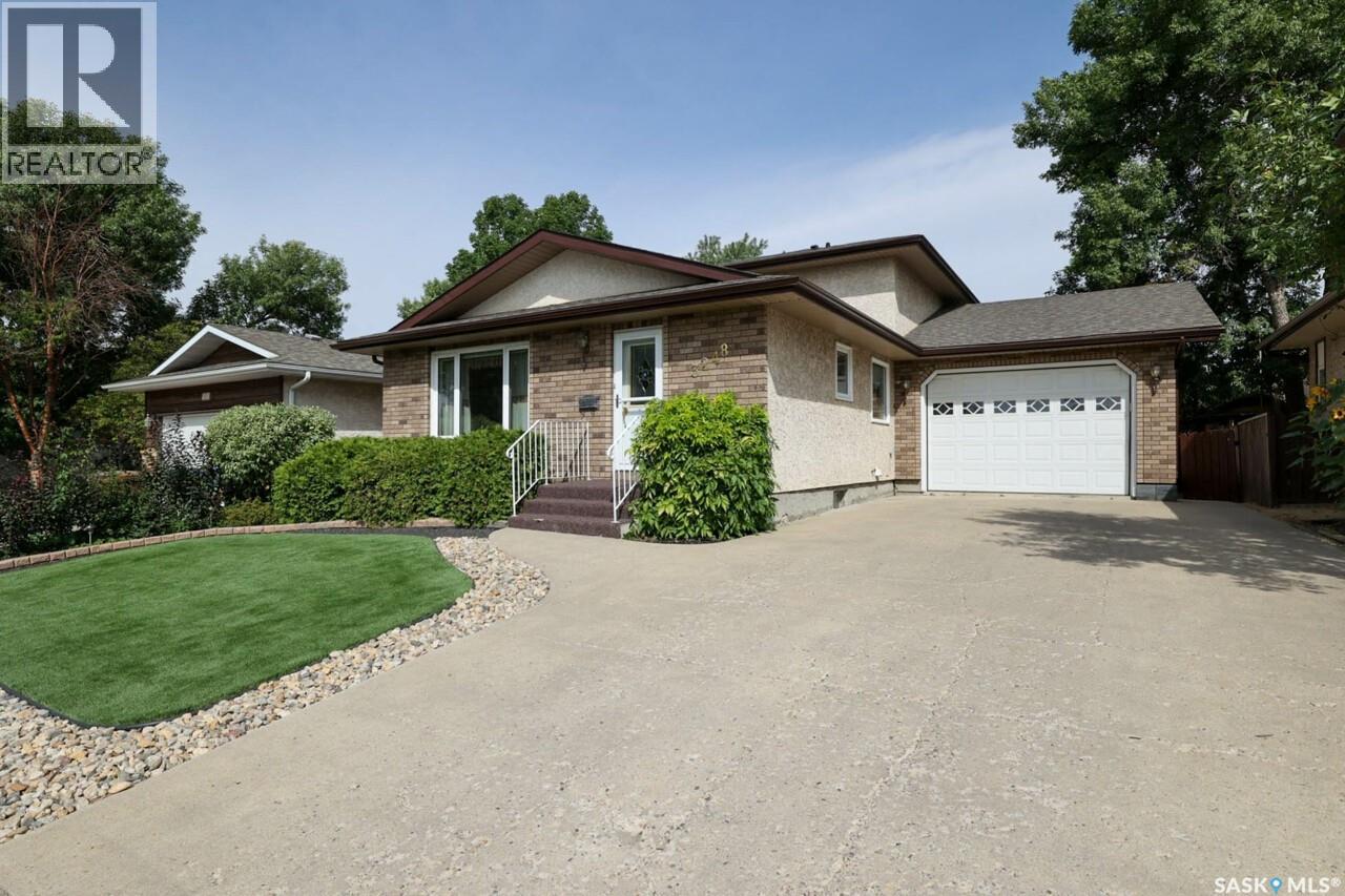 3248 Maclachlan Crescent, Regina, Saskatchewan  S4R 8H5 - Photo 1 - SK018731