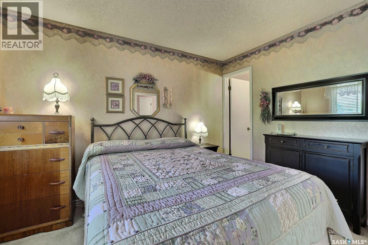 3248 Maclachlan Crescent, Regina, Saskatchewan  S4R 8H5 - Photo 23 - SK018731