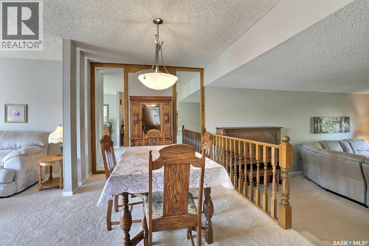 3248 Maclachlan Crescent, Regina, Saskatchewan  S4R 8H5 - Photo 10 - SK018731