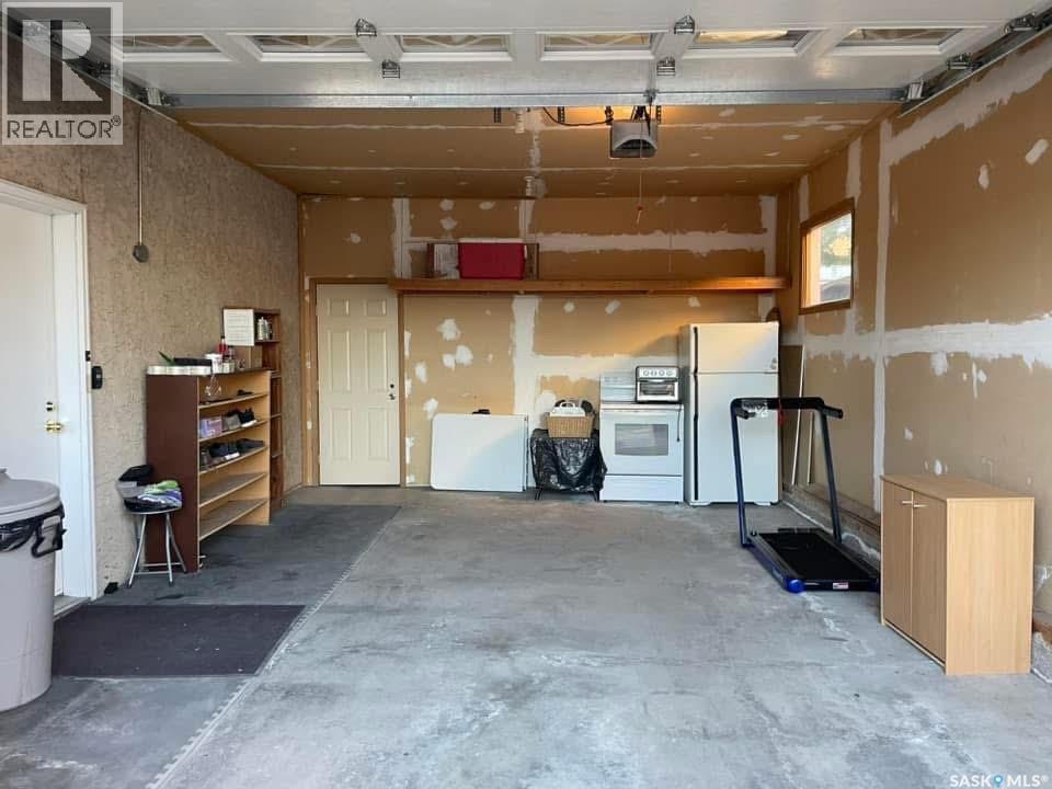 3248 Maclachlan Crescent, Regina, Saskatchewan  S4R 8H5 - Photo 38 - SK018731