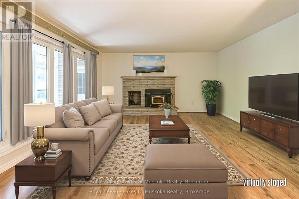 115 Douglas Street, Gravenhurst, Ontario  P1P 1A4 - Photo 28 - X12417211