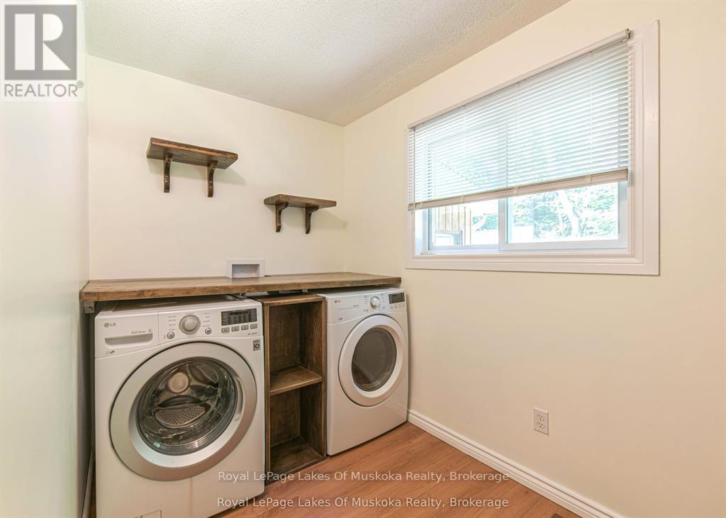 115 Douglas Street, Gravenhurst, Ontario  P1P 1A4 - Photo 40 - X12417211