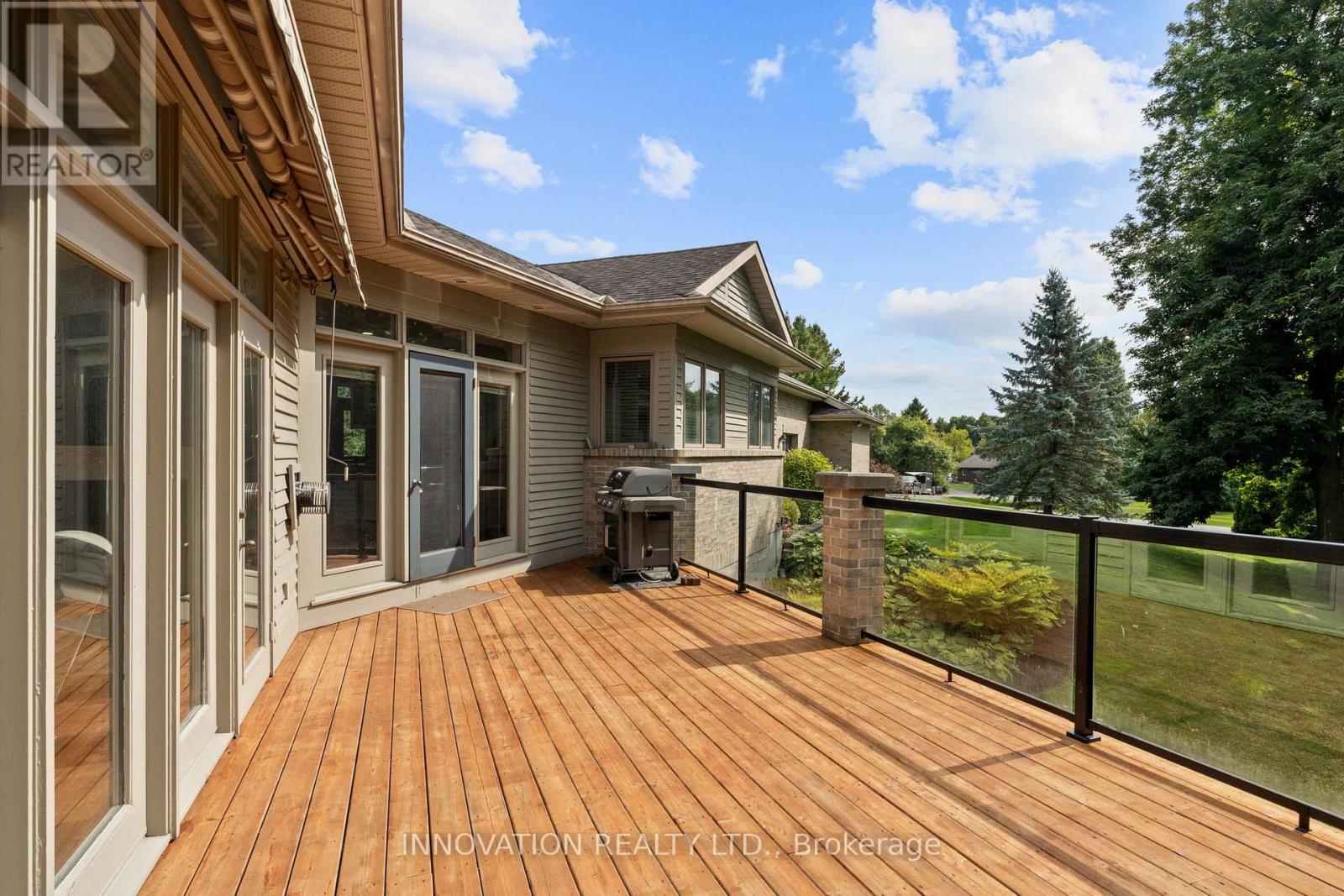52 Cedarhill Drive, Ottawa, Ontario  K2R 1C3 - Photo 39 - X12417181