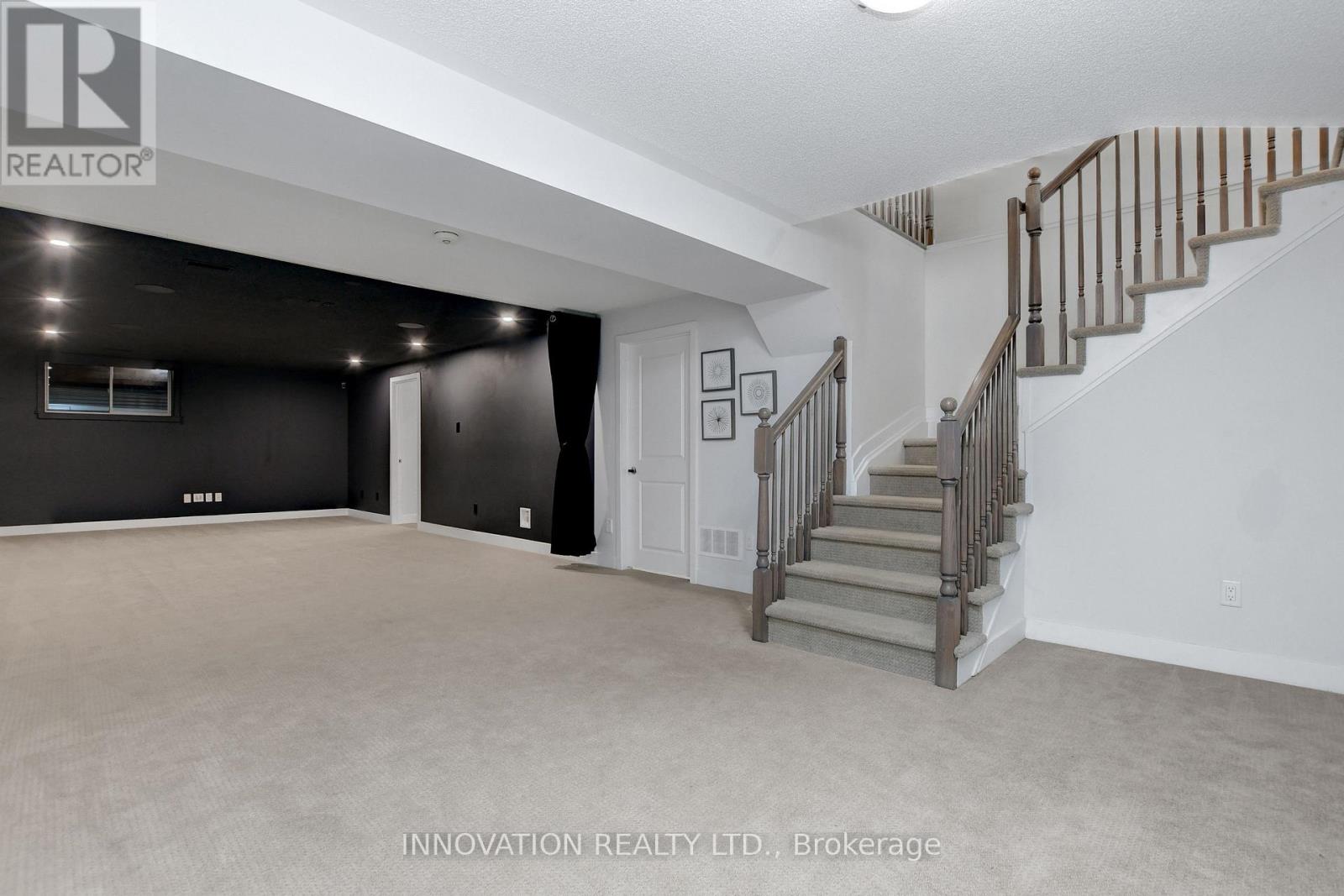 565 Bobolink Ridge, Ottawa, Ontario  K2S 2P4 - Photo 32 - X12417197