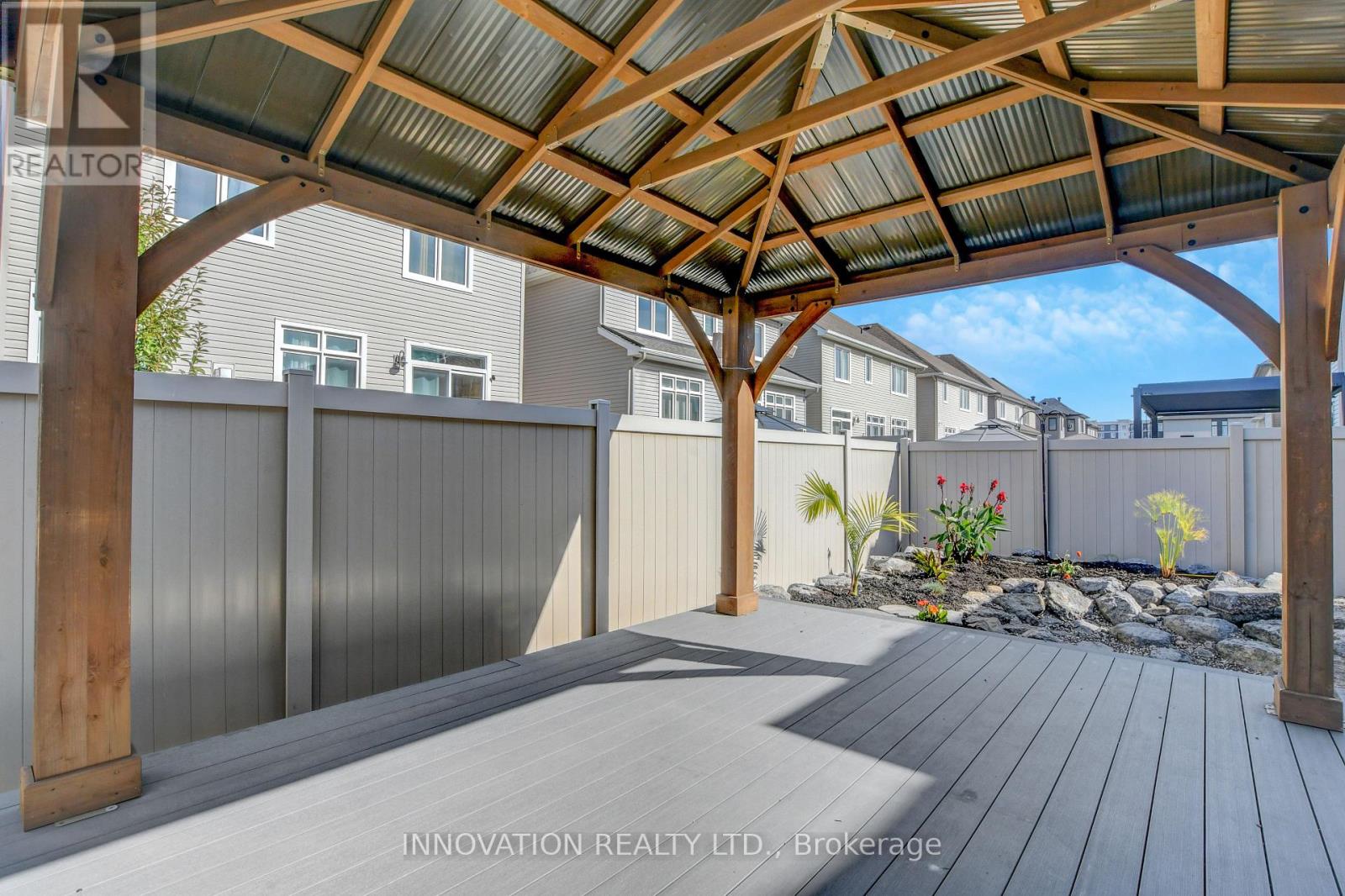 565 Bobolink Ridge, Ottawa, Ontario  K2S 2P4 - Photo 45 - X12417197
