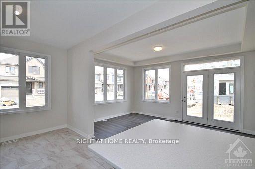 201 Billrian Crescent, Ottawa, Ontario  K2S 3A6 - Photo 17 - X12411038