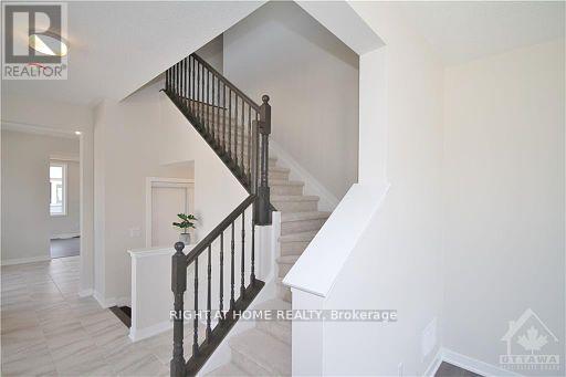 201 Billrian Crescent, Ottawa, Ontario  K2S 3A6 - Photo 21 - X12411038