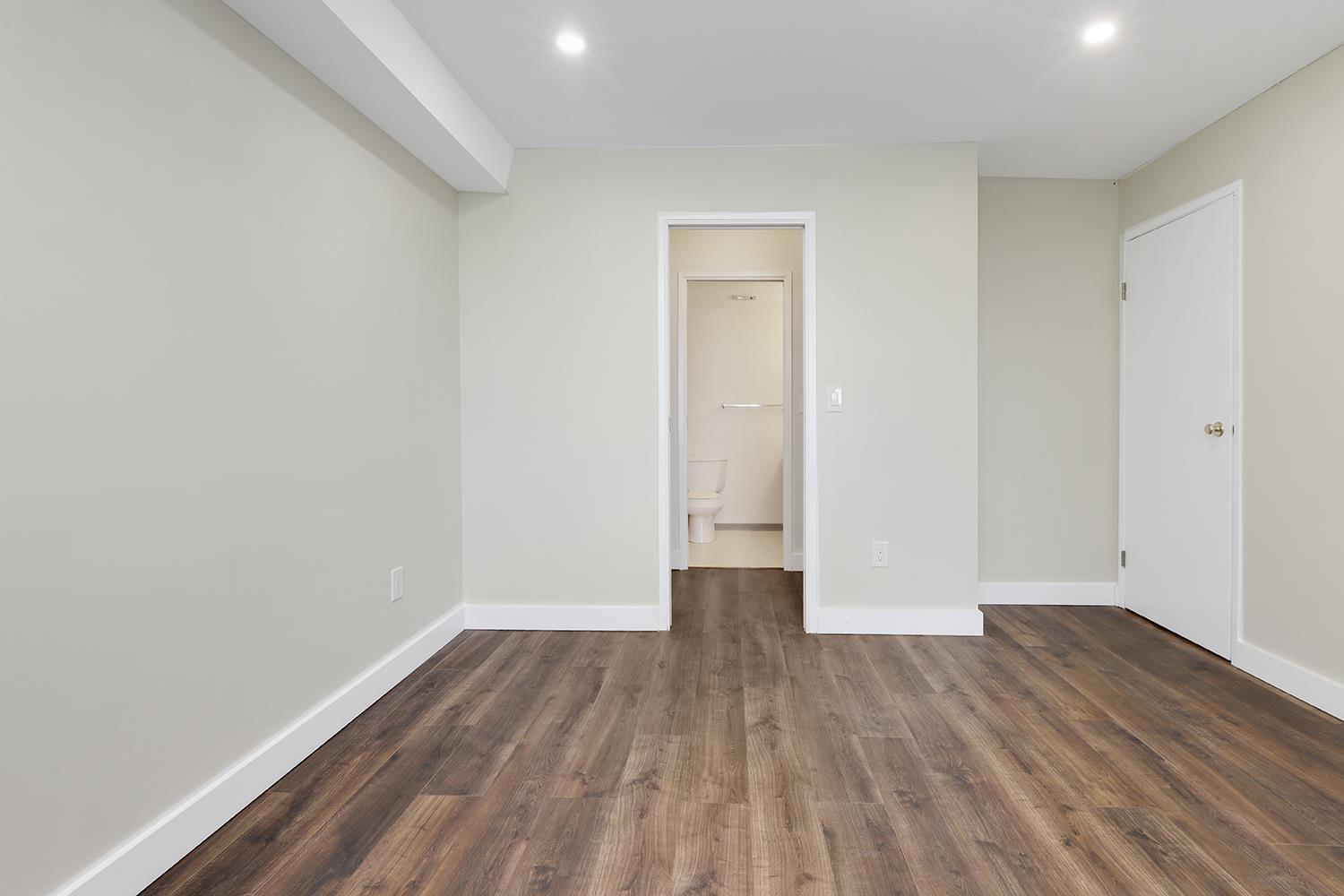 101 7175 134 Street, Surrey, British Columbia  V3W 4T1 - Photo 21 - R3050311