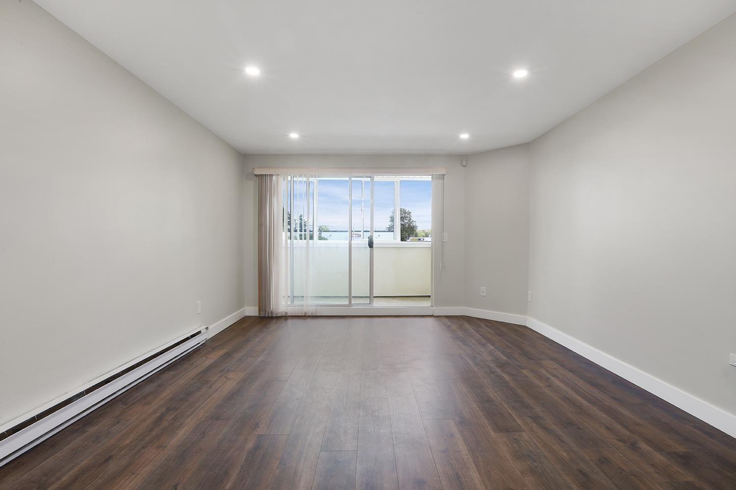 101 7175 134 Street, Surrey, British Columbia  V3W 4T1 - Photo 7 - R3050311