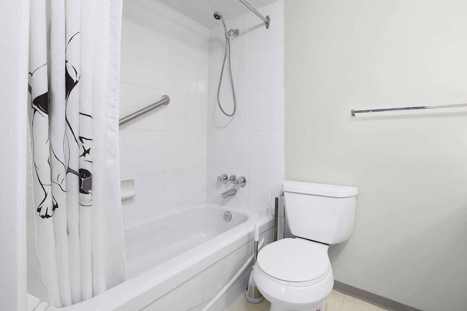 101 7175 134 Street, Surrey, British Columbia  V3W 4T1 - Photo 24 - R3050311
