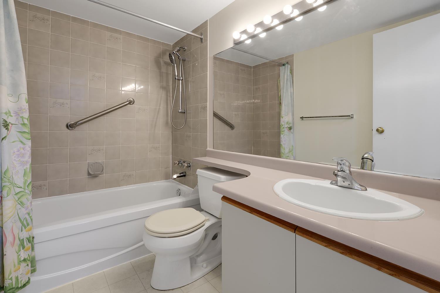 101 7175 134 Street, Surrey, British Columbia  V3W 4T1 - Photo 27 - R3050311