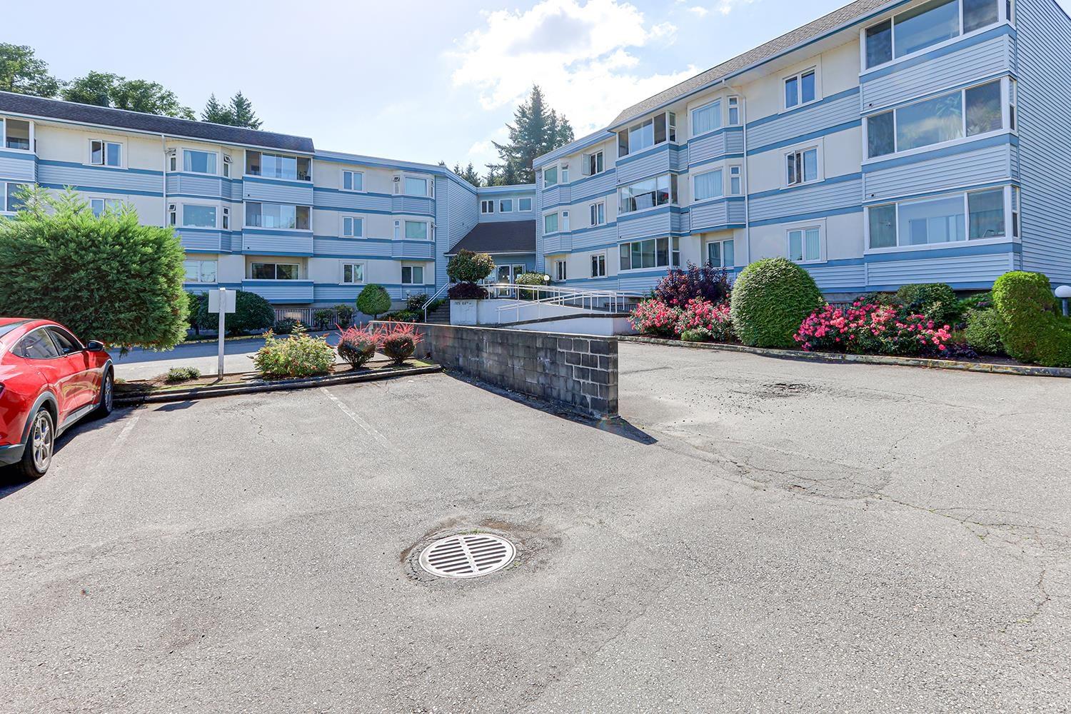 101 7175 134 Street, Surrey, British Columbia  V3W 4T1 - Photo 38 - R3050311