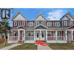 2, 426 13 Avenue NE Renfrew