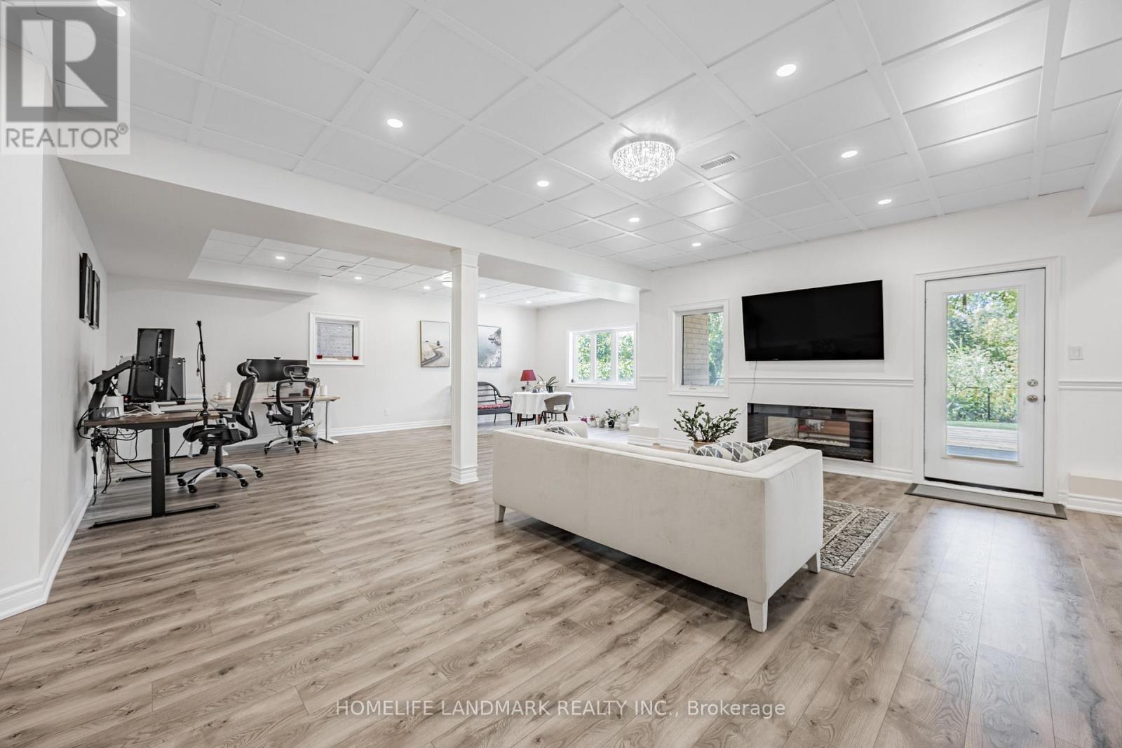 940 Riverside Drive, Ajax (Central West), Ontario  L1T 3S2 - Photo 43 - E12345848