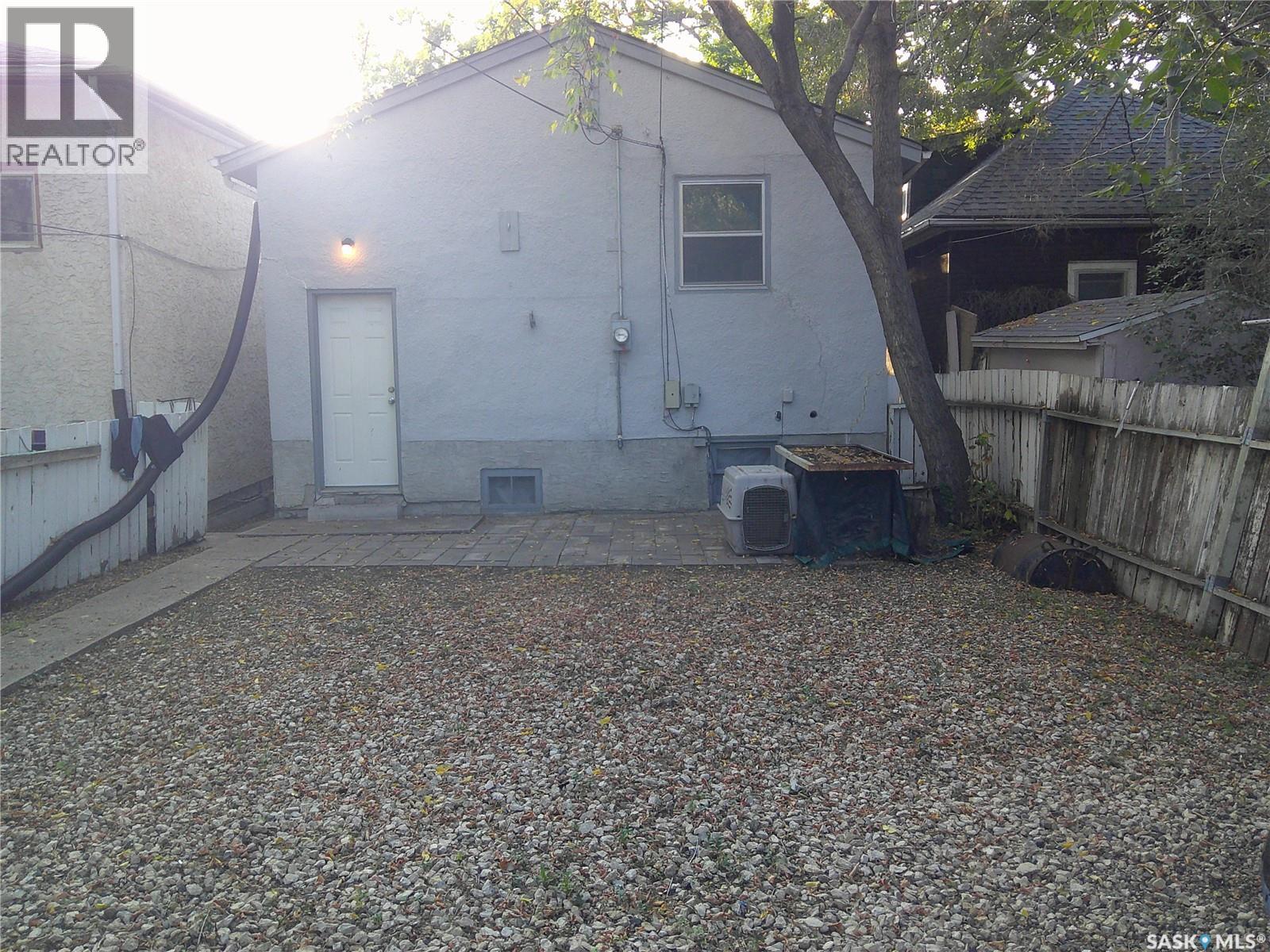 1253 Athol Street, Regina, Saskatchewan  S4T 3C4 - Photo 10 - SK018940
