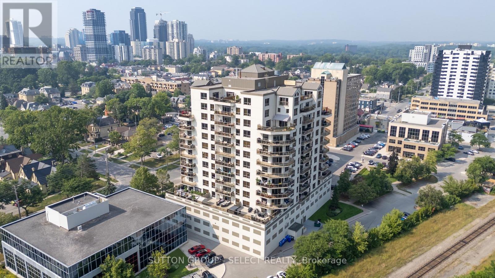 1007 - 250 Pall Mall Street, London East, Ontario  N6A 6K3 - Photo 5 - X12327033