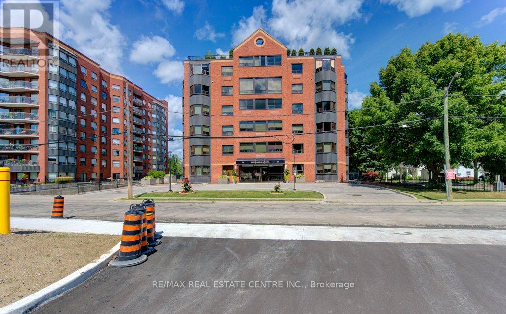 405 - 20 Ellen Street E, Kitchener, Ontario  N2H 6R7 - Photo 24 - X12417210