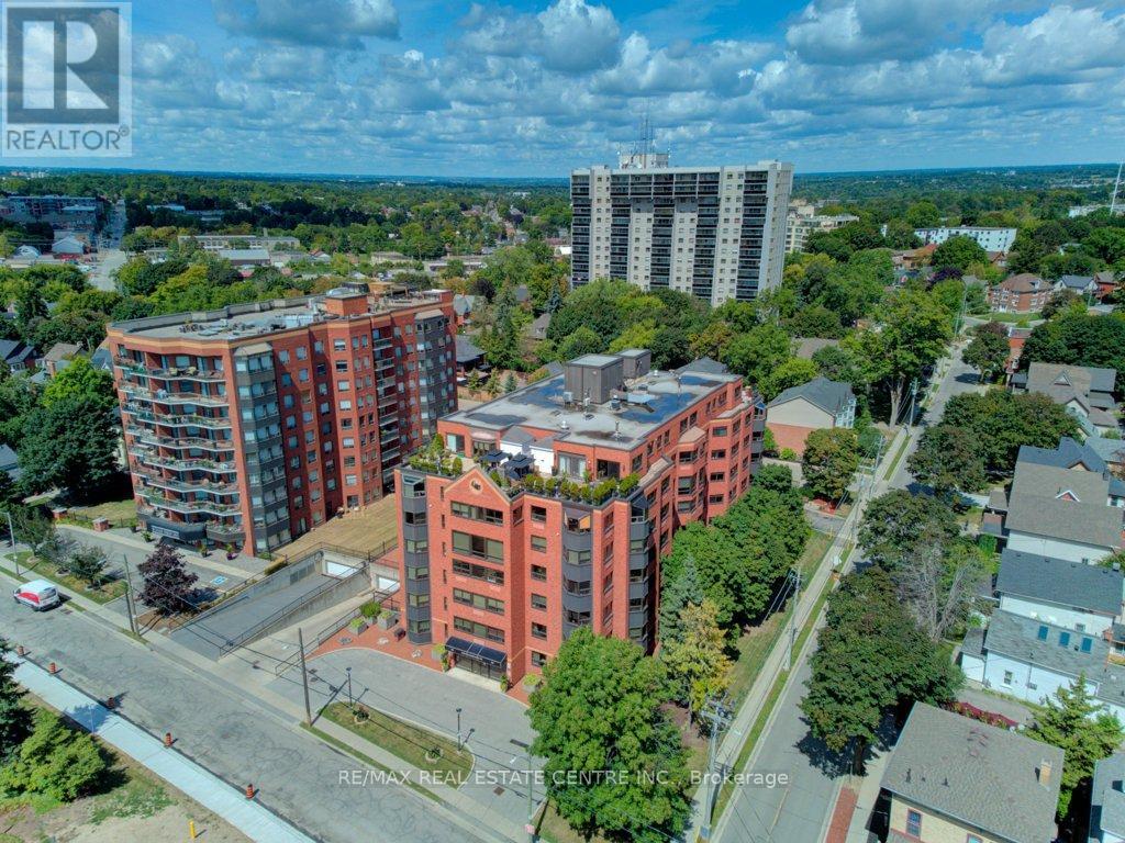 405 - 20 Ellen Street E, Kitchener, Ontario  N2H 6R7 - Photo 30 - X12417210