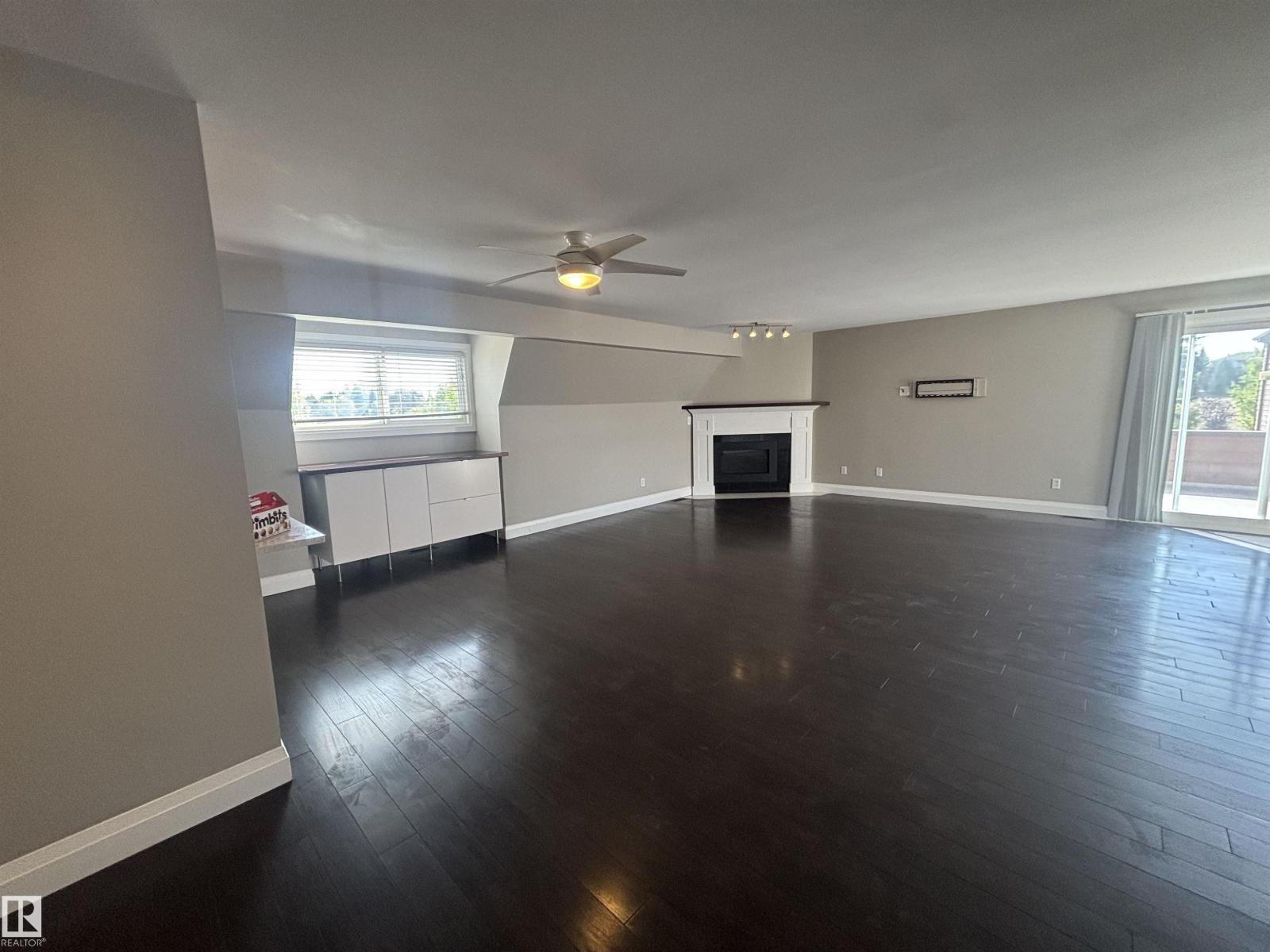 5979 40 Av Nw, Edmonton, Alberta  T6L 3P6 - Photo 10 - E4453390