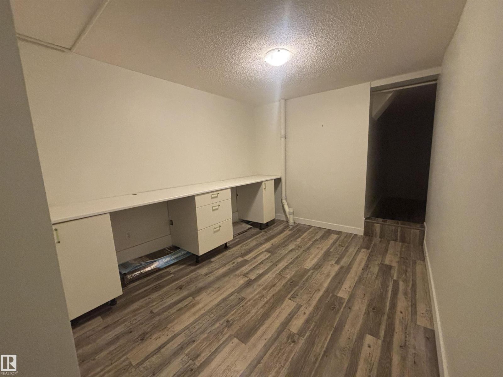 5979 40 Av Nw, Edmonton, Alberta  T6L 3P6 - Photo 22 - E4453390