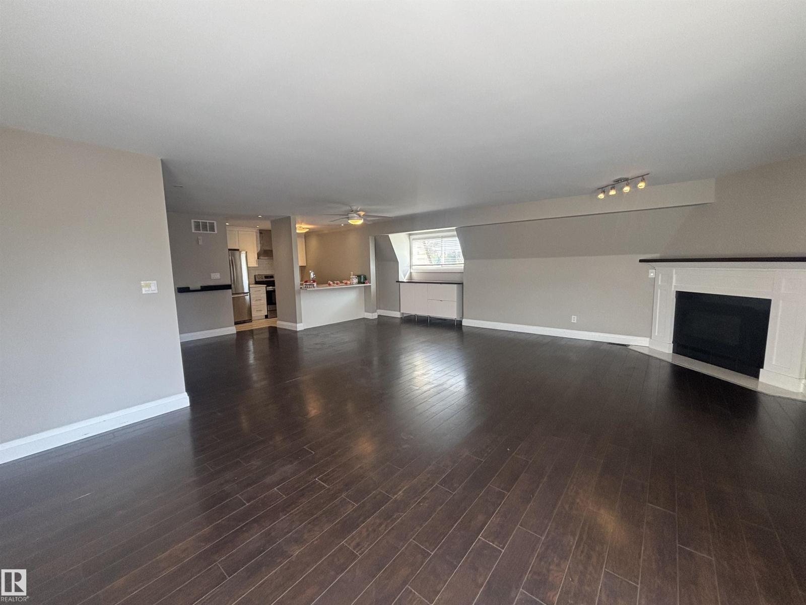 5979 40 Av Nw, Edmonton, Alberta  T6L 3P6 - Photo 11 - E4453390