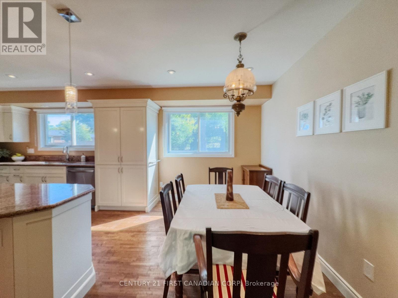628 Viscount Road, London South, Ontario  N6J 2Y2 - Photo 10 - X12416523