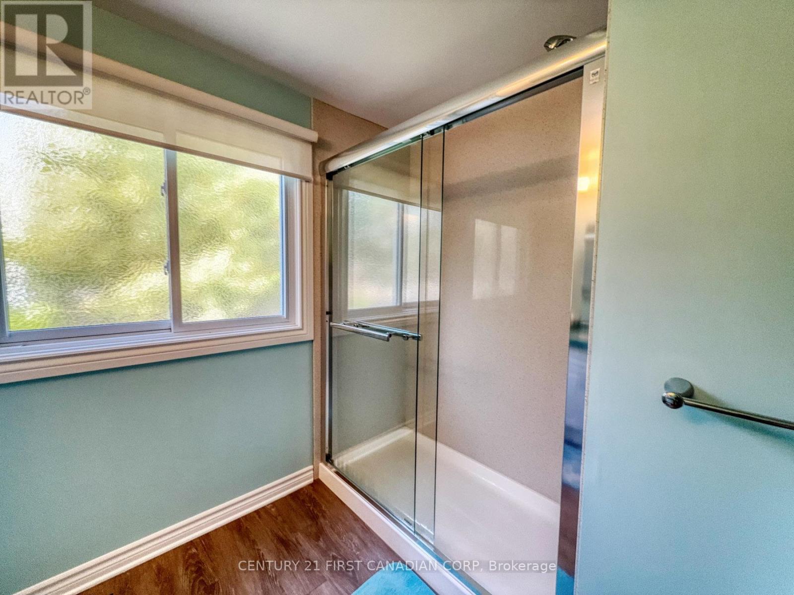 628 Viscount Road, London South, Ontario  N6J 2Y2 - Photo 20 - X12416523