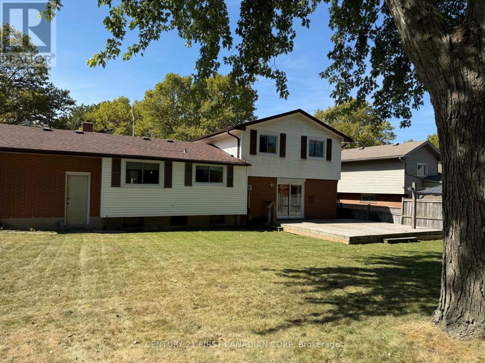 628 Viscount Road, London South, Ontario  N6J 2Y2 - Photo 36 - X12416523