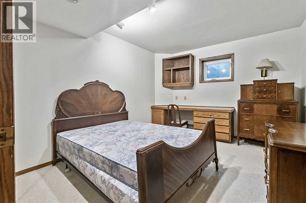 108 Canterville Road Sw, Calgary, Alberta  T2W 4R3 - Photo 30 - A2257520