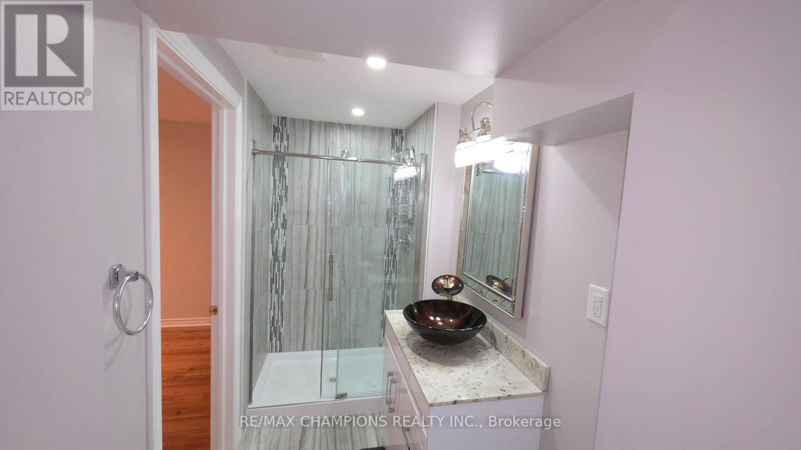 1685 Dellbrook Avenue, Pickering (Brock Ridge), Ontario  L1X 2B2 - Photo 27 - E12407583