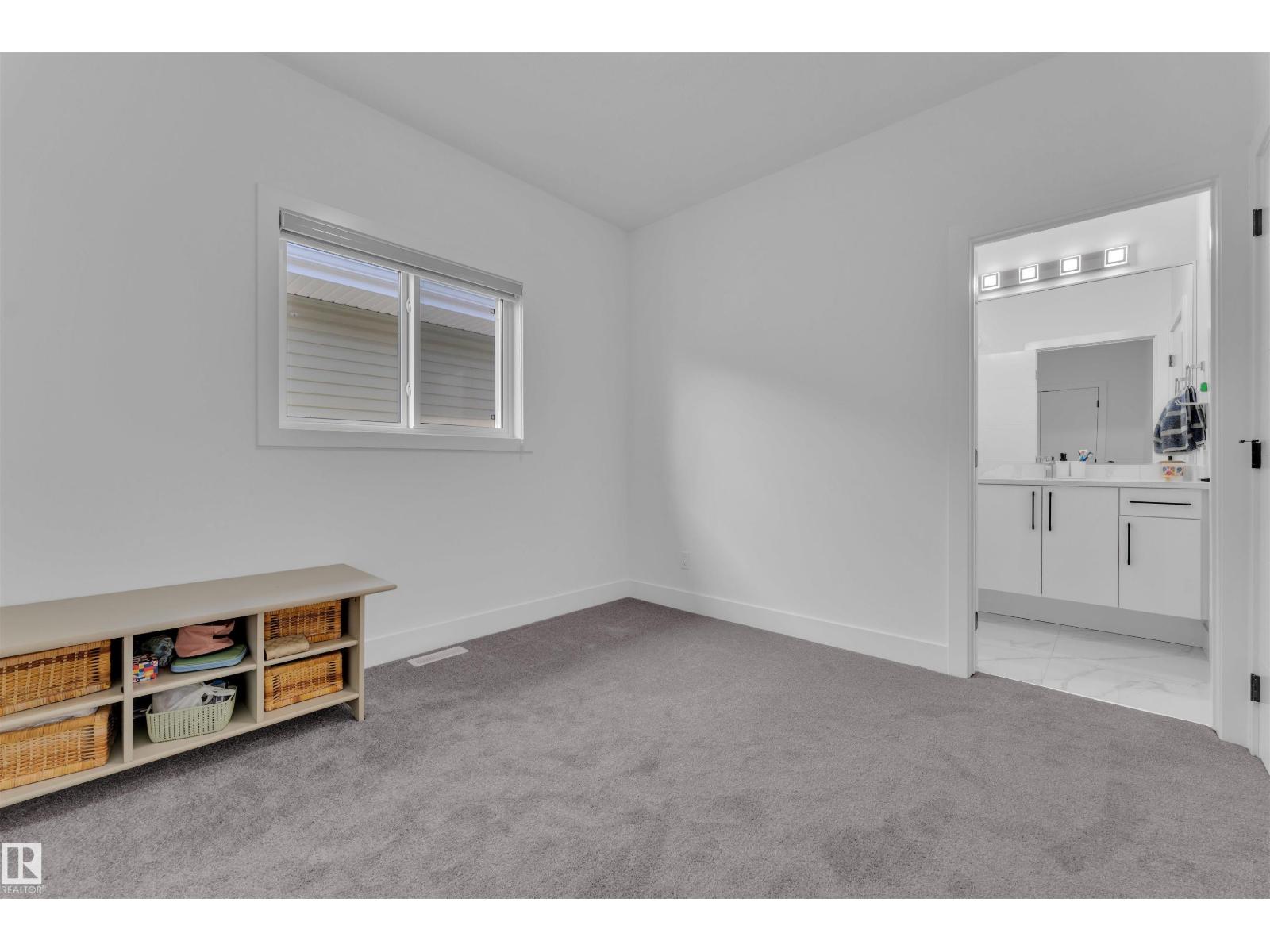 445 Roberts Cr, Leduc, Alberta  T9E 1N4 - Photo 4 - E4458789