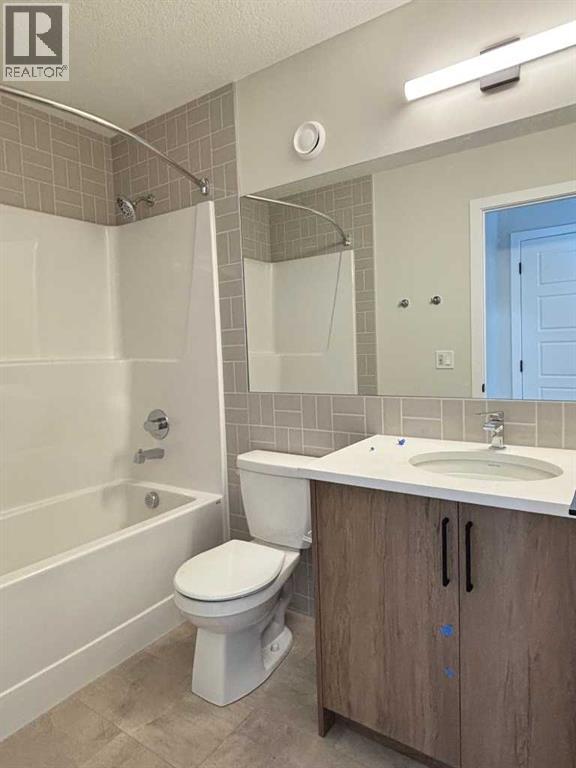 111 Chinook Winds Manor Sw, Airdrie, Alberta  T4B 5P9 - Photo 13 - A2239471