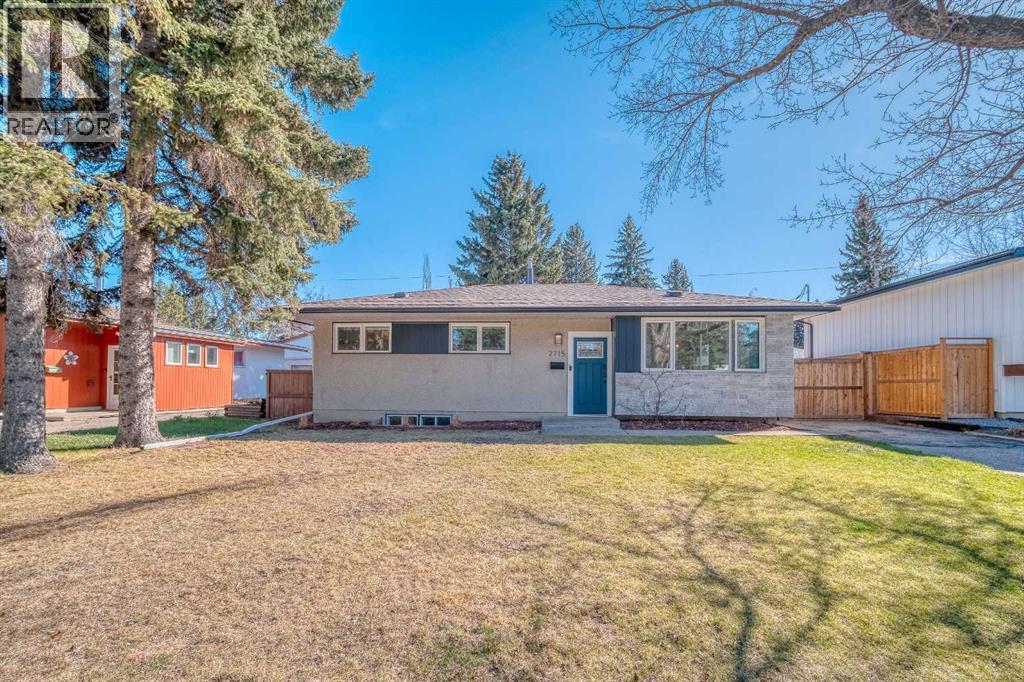 2715 63 Avenue SW, Calgary, Alberta