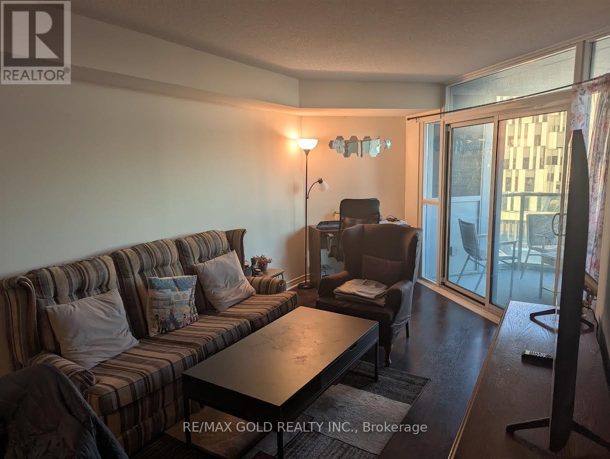 707 - 9 George Street N, Brampton, Ontario  L6X 0T6 - Photo 3 - W12413086