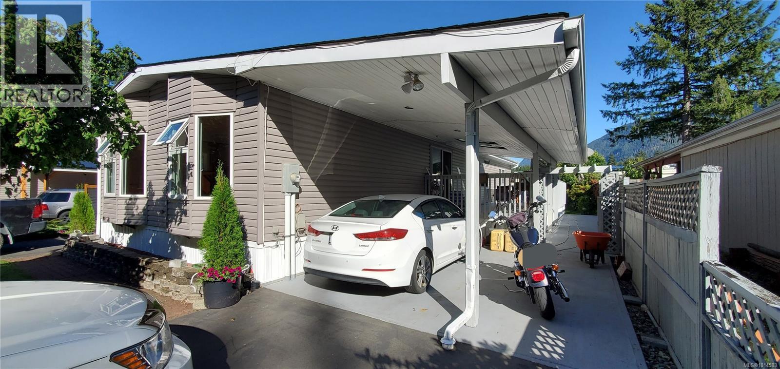 608 White Ridge Dr, Gold River, British Columbia