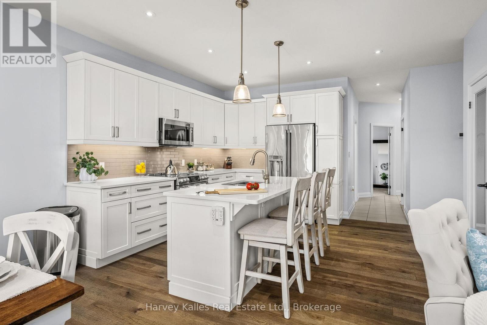 5 Braeside Crescent, Huntsville, Ontario  P1H 0C5 - Photo 12 - X12411316