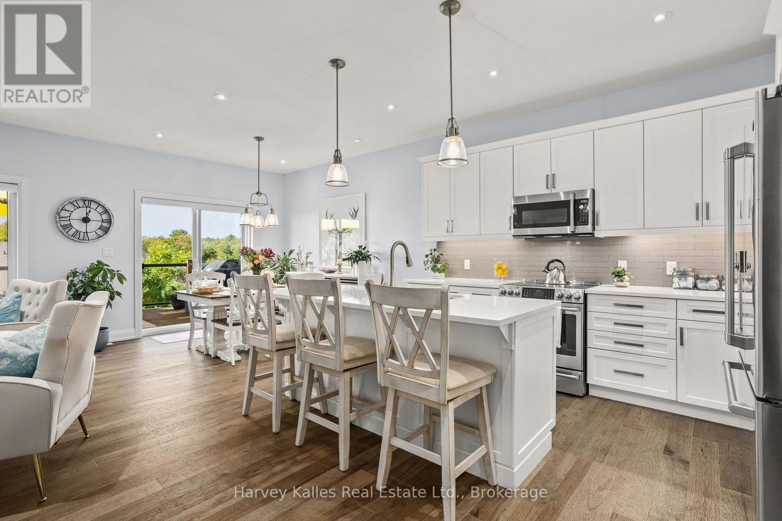 5 Braeside Crescent, Huntsville, Ontario  P1H 0C5 - Photo 11 - X12411316