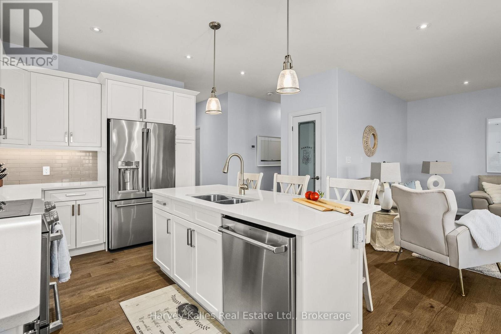 5 Braeside Crescent, Huntsville, Ontario  P1H 0C5 - Photo 14 - X12411316
