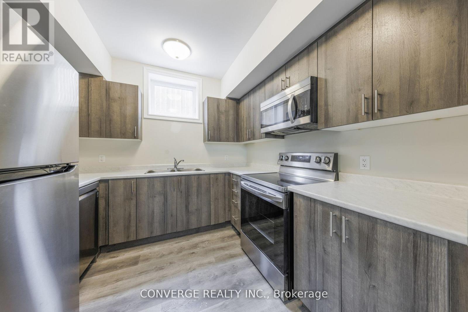 Lower - 79 Hogarth Street, Oshawa, Ontario  L1H 1Y5 - Photo 3 - E12417239