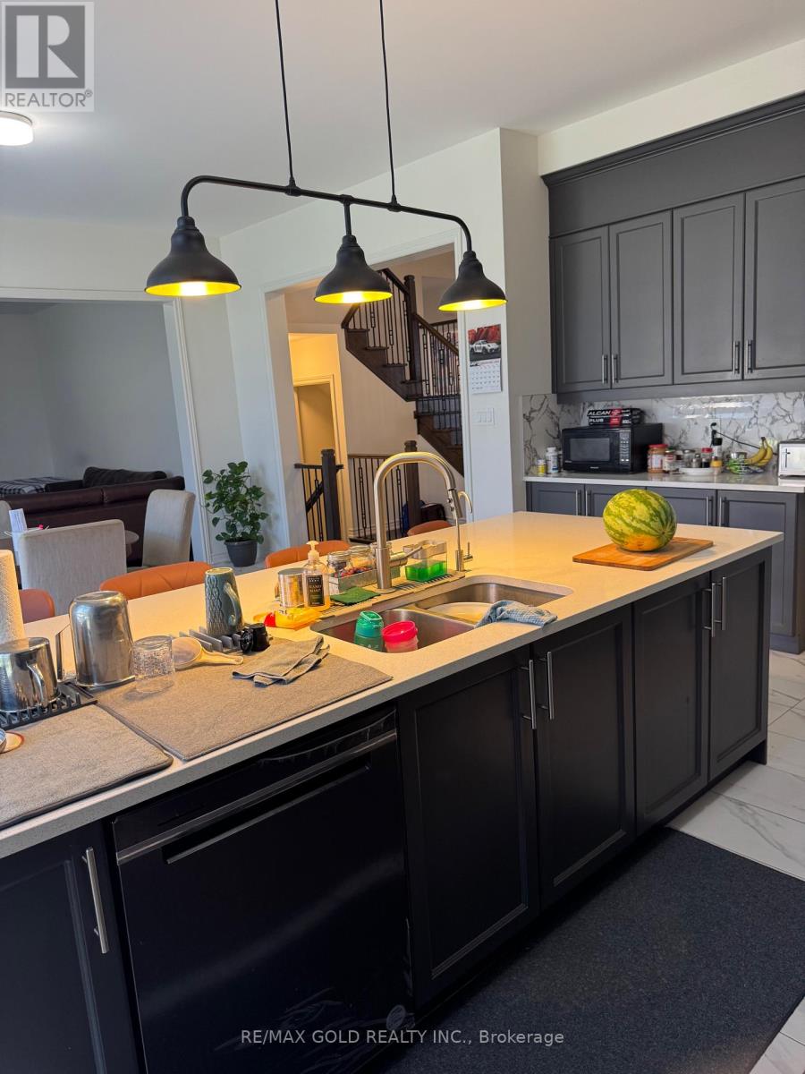 16 Magnolia Avenue, Adjala-Tosorontio, Ontario  L0G 1W0 - Photo 22 - N12417270