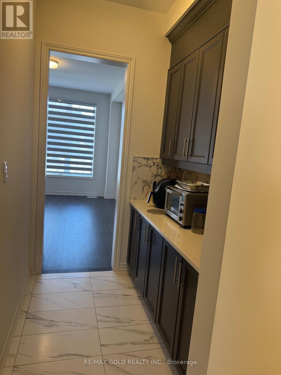16 Magnolia Avenue, Adjala-Tosorontio, Ontario  L0G 1W0 - Photo 27 - N12417270