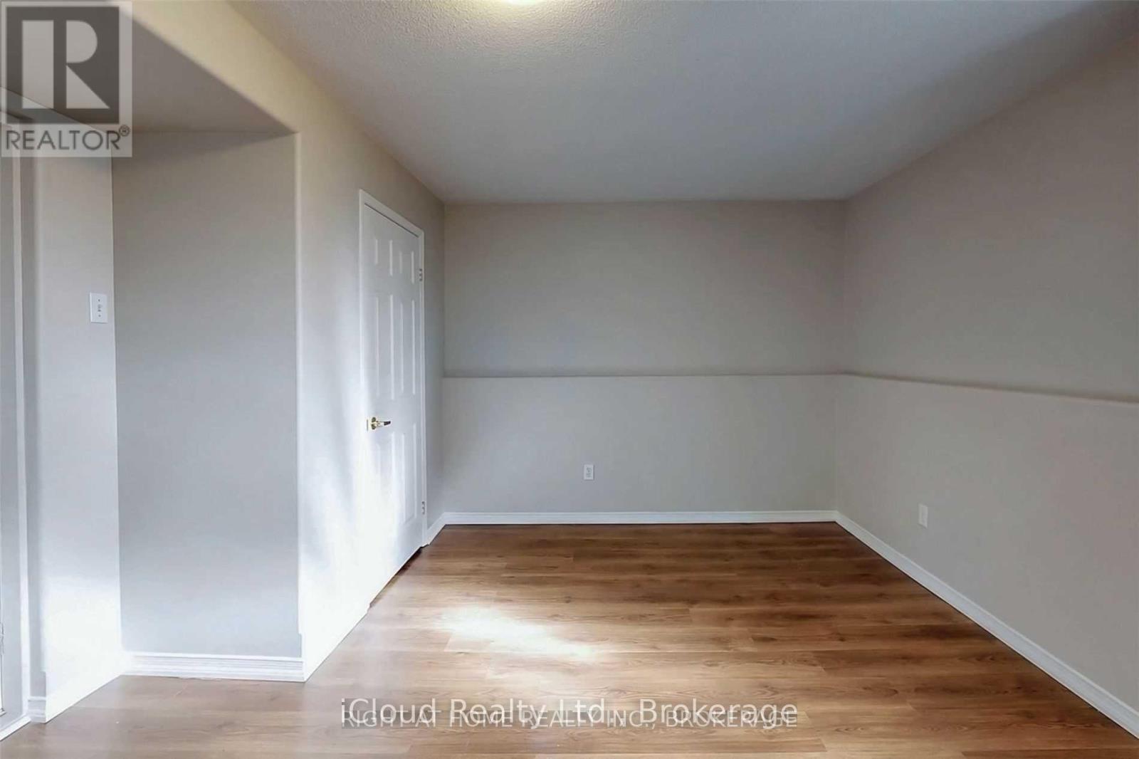 Lower - 229 Dunsmore Lane, Barrie, Ontario  L4M 7A3 - Photo 10 - S12417231