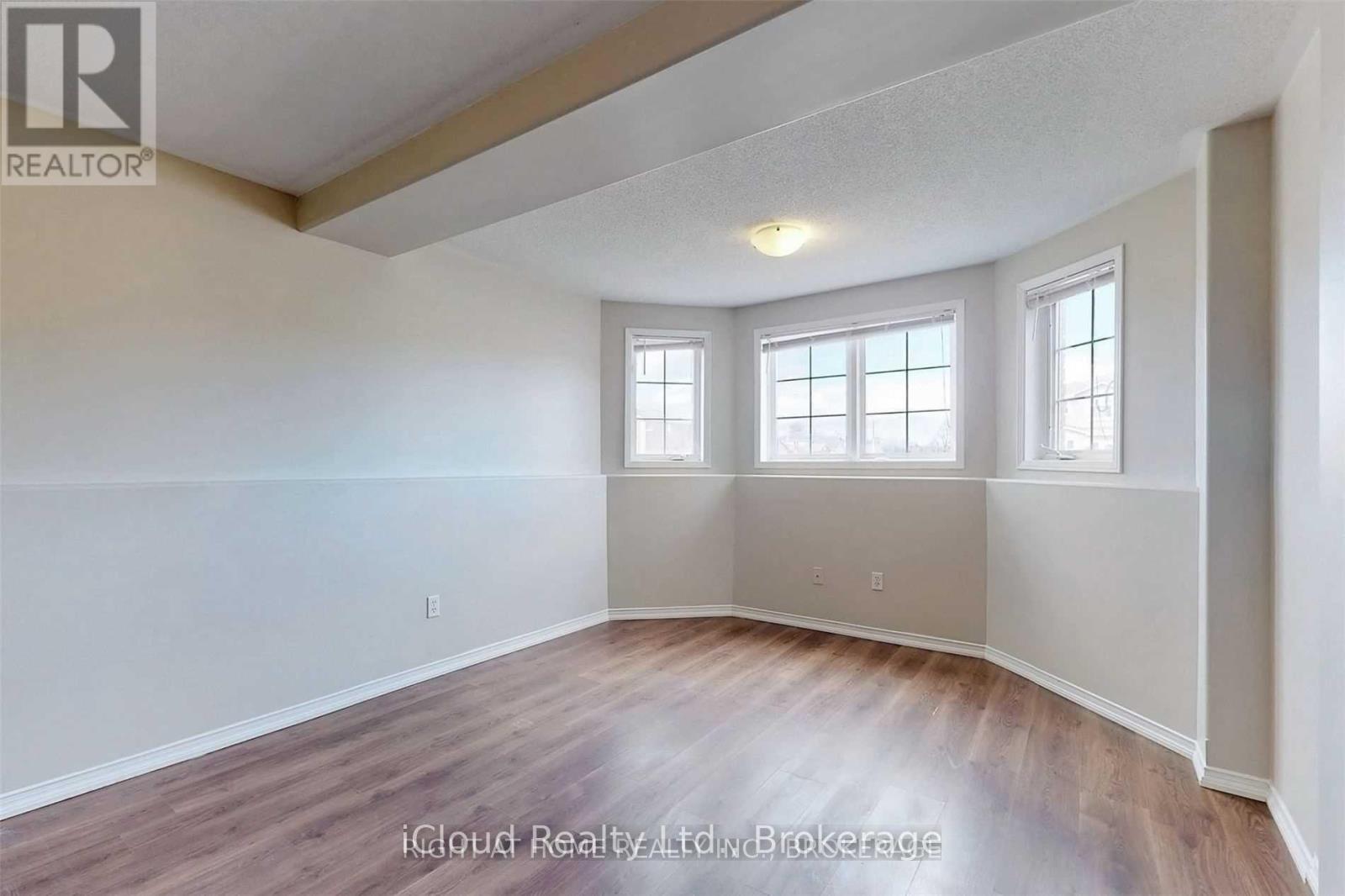 Lower - 229 Dunsmore Lane, Barrie, Ontario  L4M 7A3 - Photo 6 - S12417231
